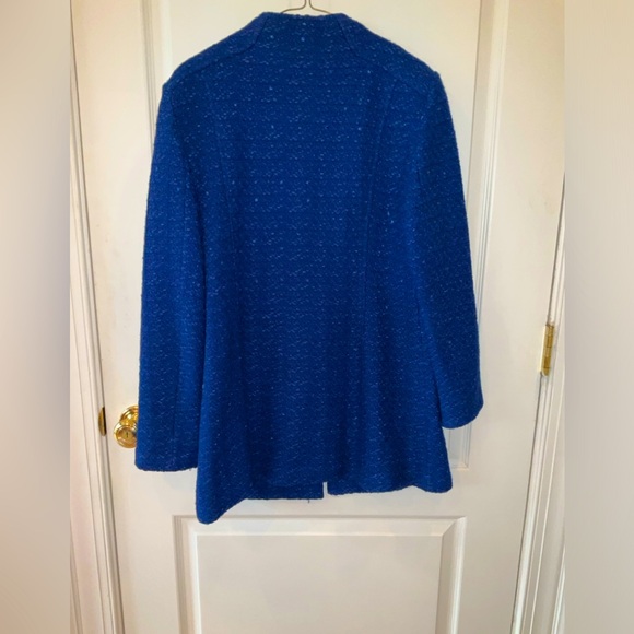 ST. JOHN—Royal Blue Boucle Long-Line Jacket, 8, Front Zip Closure, EUC - Picture 2 of 3